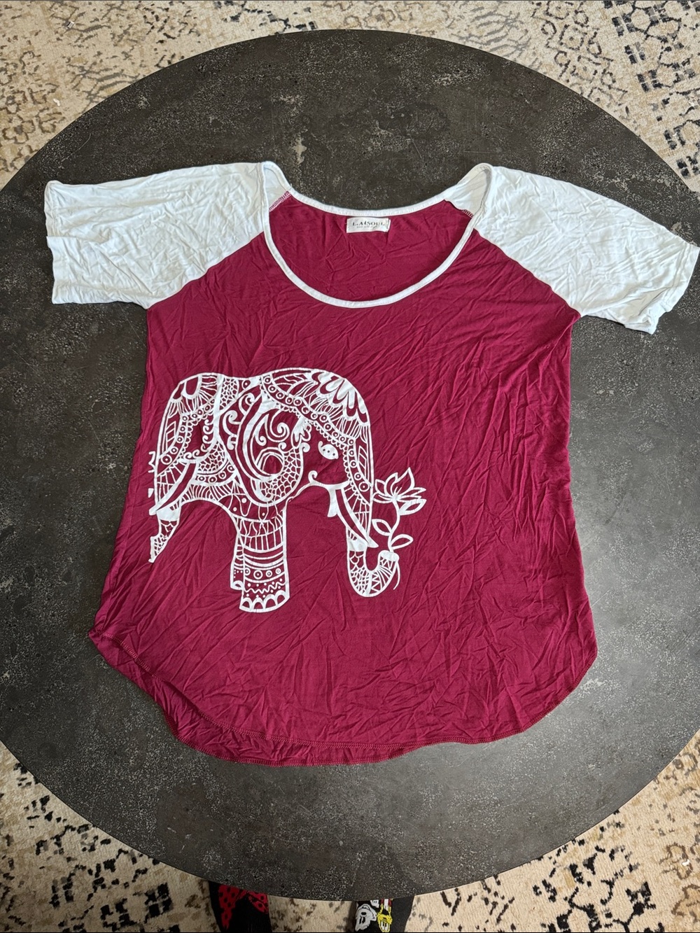Women's Elephant Graphic Raglan Tee - Maroon & White